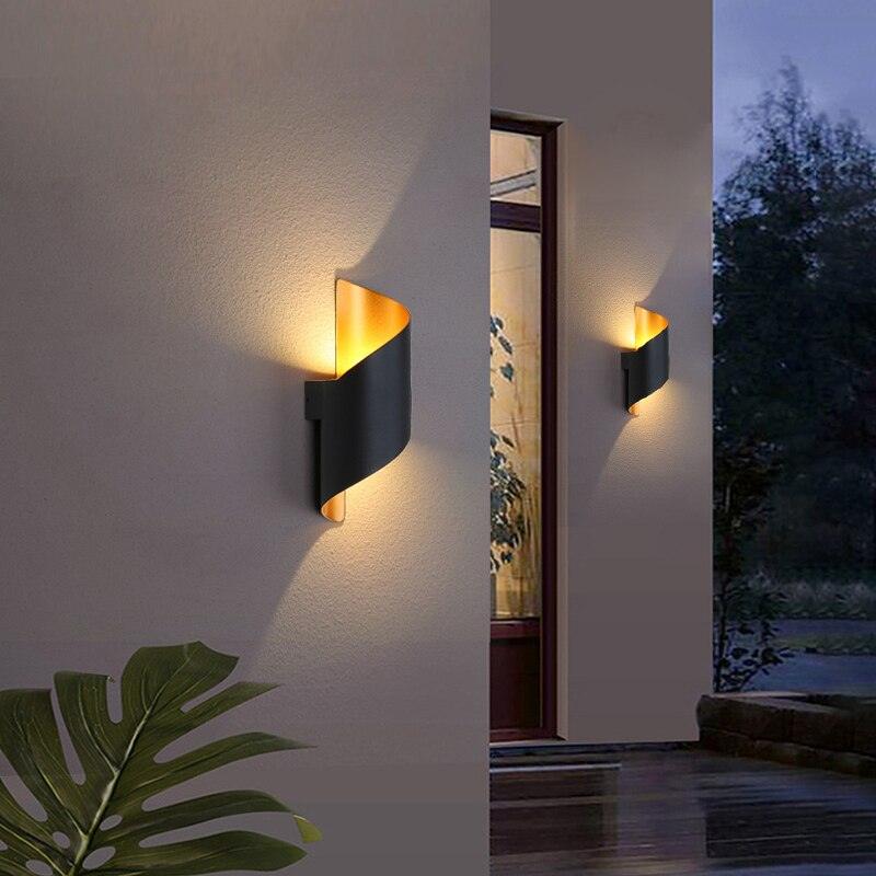 Arandela de Parede para Exterior com LED em Formato Espiral